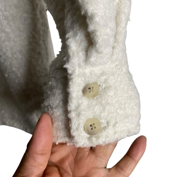 H&M Women's Casual Teddy Sherpa Shacket - Picture 4 of 8